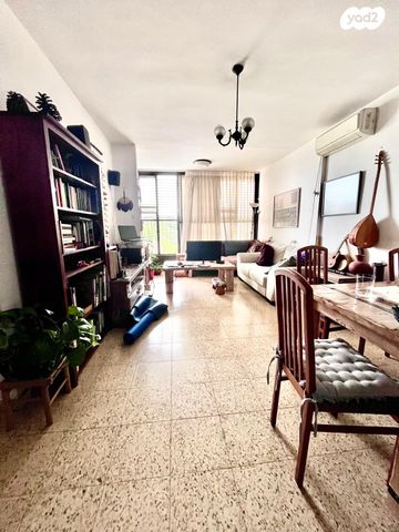 שדרות ירושלים 