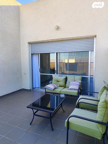 גג/ פנטהאוז, מעוף, ערד