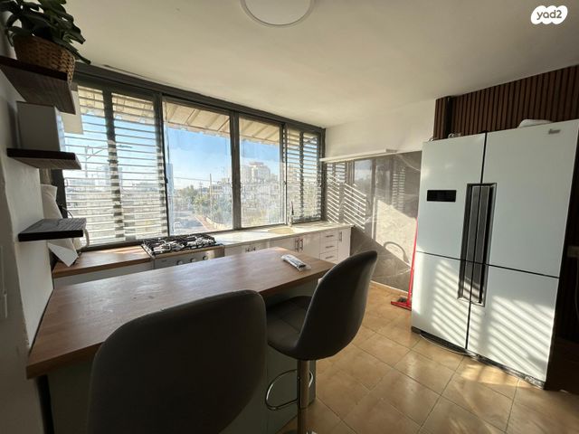 דירה, דרך השלום, שכונה ג', באר שבע