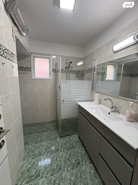 דירה, עמק דותן, קרית שרת מערב, חולון