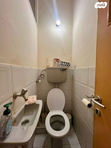 דירה, ארלוזורוב, שכונת חשמונאים, מרכז העיר א, רמת גן