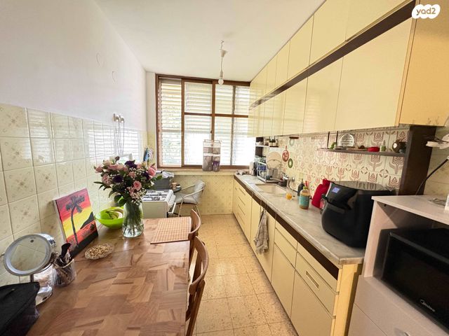 חיים ארלוזורוב 