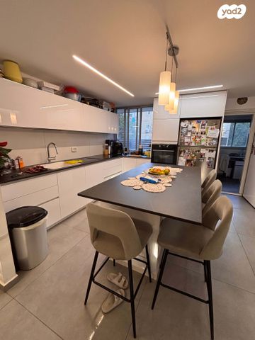 דירה, בית אל, נווה שרת, תל אביב יפו