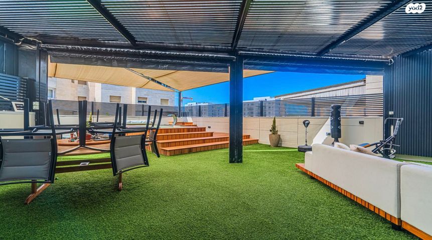 גג/ פנטהאוז, נווה הדרים, אשקלון