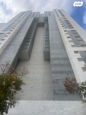 דירה, דגניה, קרית אילון, חולון