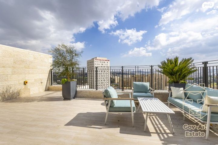 גג/ פנטהאוז, משה קול, בית הכרם, רמת בית הכרם, ירושלים