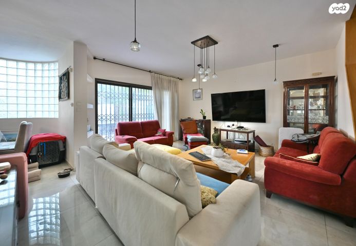 דירת גן, נווה ים, ראשון לציון