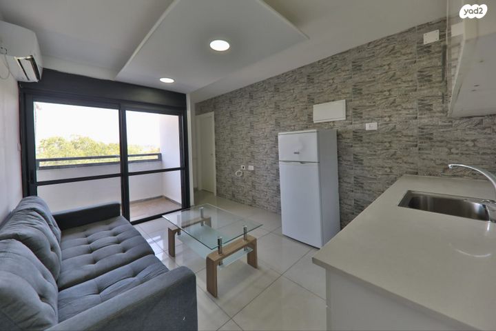 דירה, קרית אתא