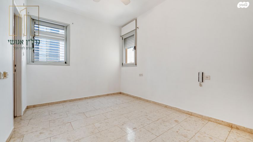 דירה, דב פרידמן, שכונת הראשונים, רמת גן