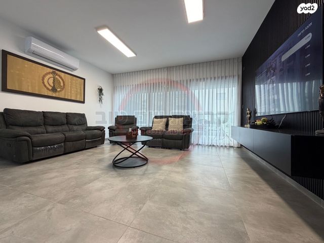 דירה, יהלום, רובע יזרעאל סביוני העמק, עפולה