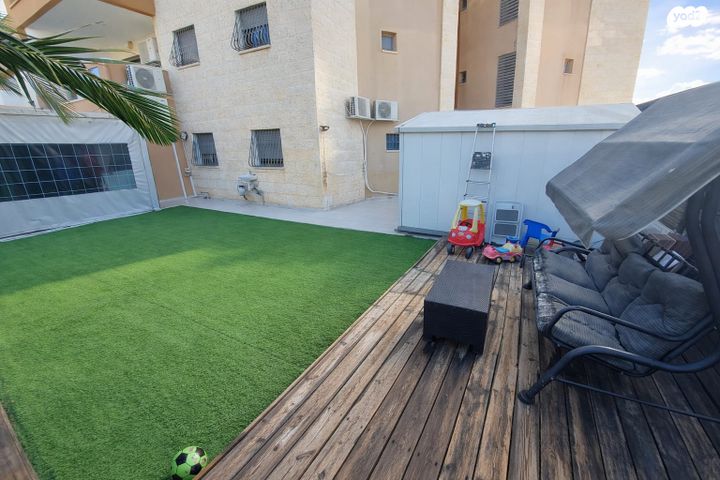 דירת גן, נתיבות