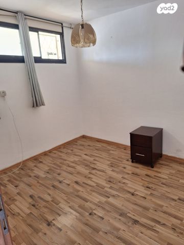 דירה, מורד הגיא, הפרסה, כרמיאל