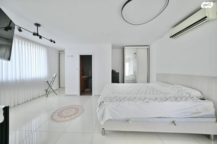 גג/ פנטהאוז, ניר דוד, קרית גנים, ראשון לציון