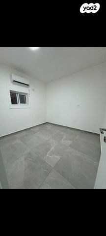 דירה, ירושלים 57, ניצנה, בת ים