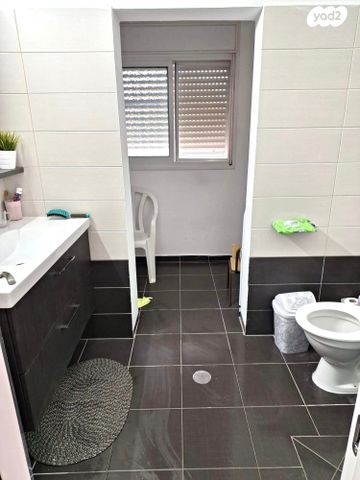 דירת גן, גיורא 7, קרית ביאליק