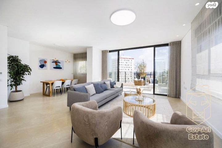 גג/ פנטהאוז, משה קול, בית הכרם, רמת בית הכרם, ירושלים