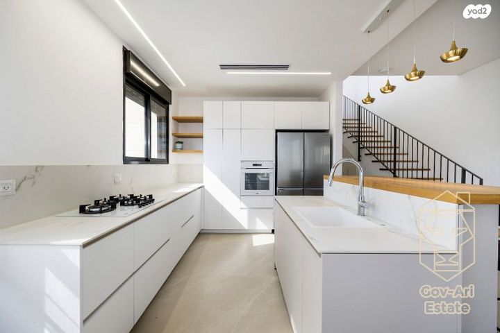 גג/ פנטהאוז, משה קול, בית הכרם, רמת בית הכרם, ירושלים