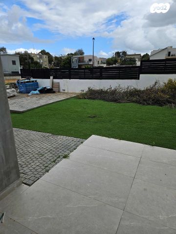 בית פרטי/ קוטג', גבעת הפרחים, בנימינה גבעת עדה