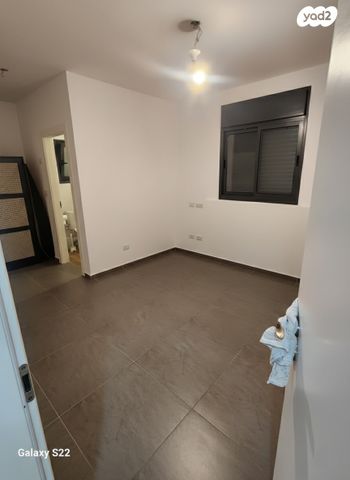 דירה, עפרה חזה, קרית מוצקין