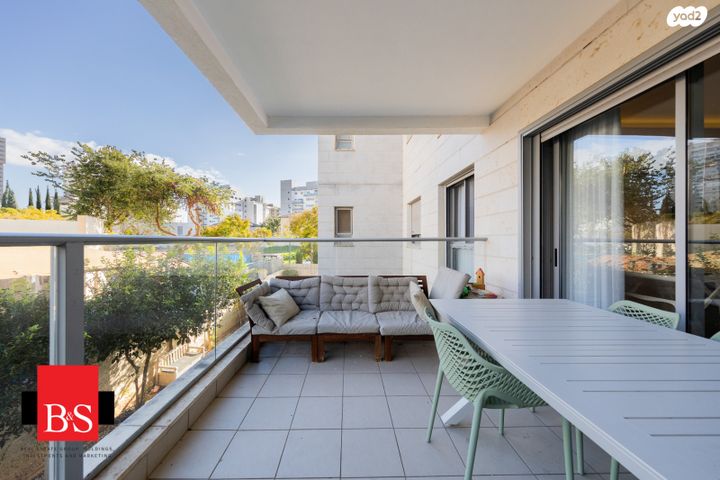 דירה, הרב נריה 9, קרית השרון, נתניה