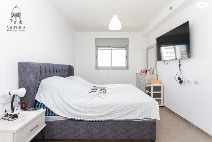 דירה, האנפה, החותרים, טירת כרמל