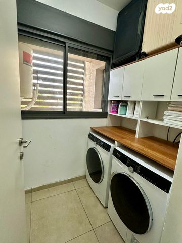 דירה, דבורה הנביאה, רובע יזרעאל סביוני העמק, עפולה