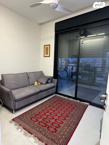 גג/ פנטהאוז, אבנר, אזור הבילויים, רמת גן