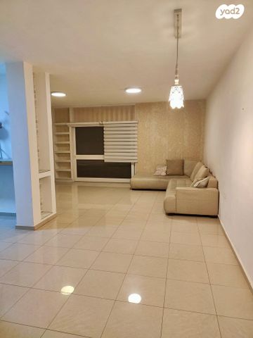 דירה, מאיר שפירא, מרכז העיר, עפולה