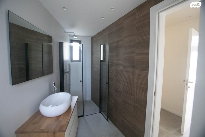 דירה, הרב חיים ברלין 4, קרית שמואל, ירושלים