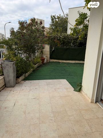 בית פרטי/ קוטג', נחל בזק, הנחלים, מודיעין מכבים רעות