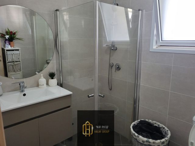 דירה, שבט יהודה 4, אחיסמך, לוד