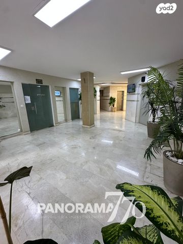 דירה, העונות 6, נווה הדרים, אשקלון