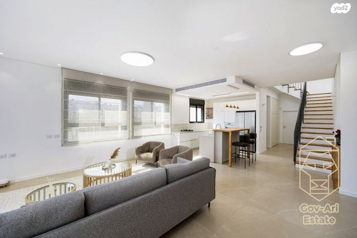 גג/ פנטהאוז, משה קול, בית הכרם, רמת בית הכרם, ירושלים