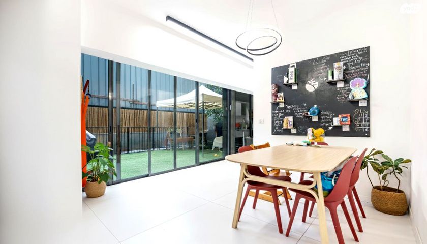 דירת גן, עמנואל הרומי, תל אביב יפו