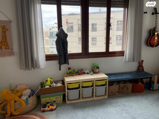 דירה, יהודה הימית 37, צהלון, שיכוני חסכון, תל אביב יפו