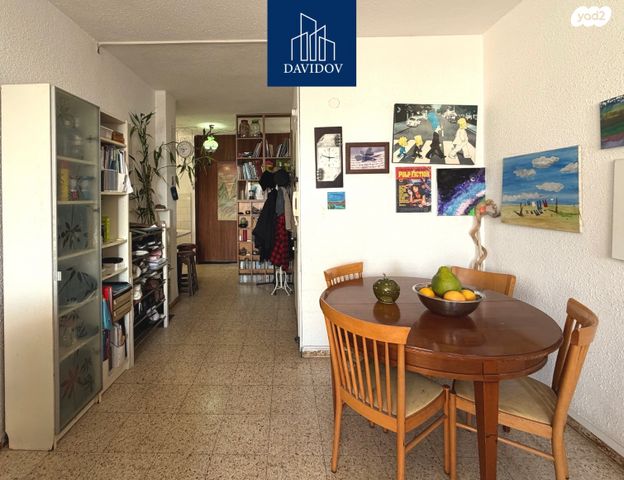 דירה, כינרת 7, לב העיר, בת ים