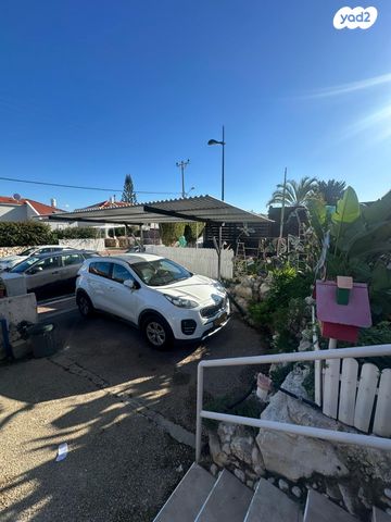 דו משפחתי, האורן 101, גבעת רם, קרית אתא