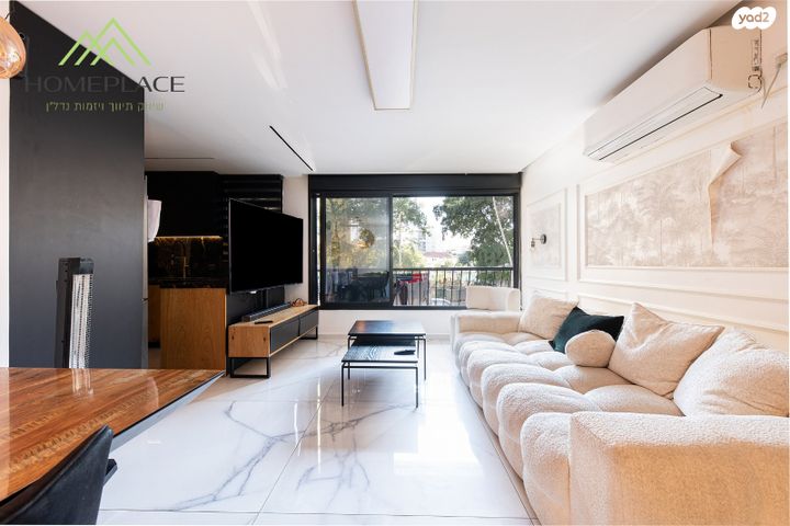 הרב רובינשטיין 