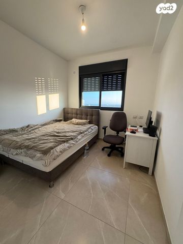 דירה, יצחק שמיר, נהריה