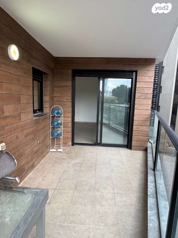 דירה, המעלות, פועלי הרכבת, גבעתיים