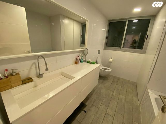 דירה, סביוני הכרמל, חיפה