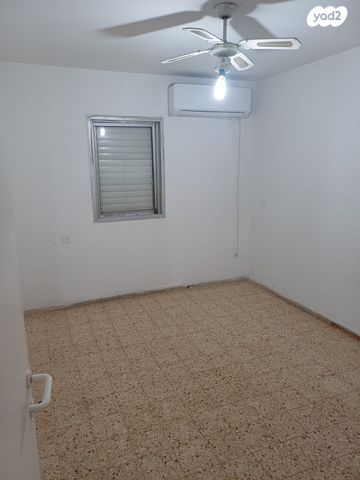 דירה, אלברט איינשטיין 22, ממשלתית, לוד