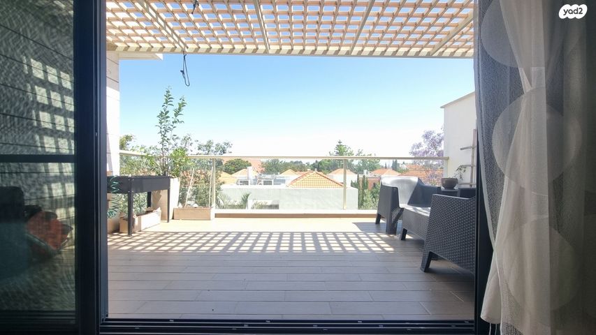 דירה, חושן, וילה דורי, שכונת הדגל, נס ציונה