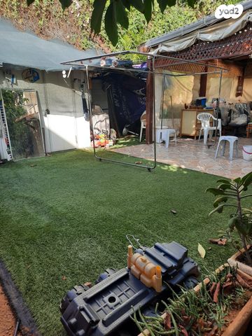 דירת גן, כפר סבא