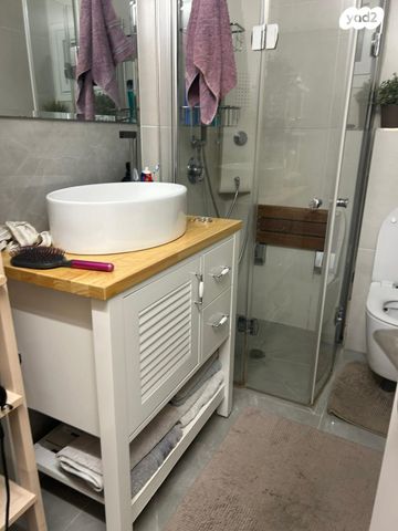 דו משפחתי, עצמאות, מרכז מזרחי, נס ציונה