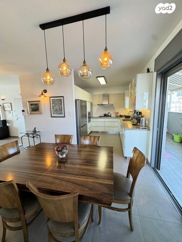 דירה, אנה פרנק, המרכז השקט / מרכז העיר, פתח תקווה