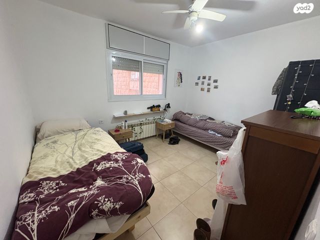 דירה, אבשלום חביב, ארמון הנציב, תלפיות מזרח, ירושלים