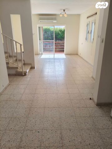 דירת גן, הנביאים, מרכז העיר, קרית אתא