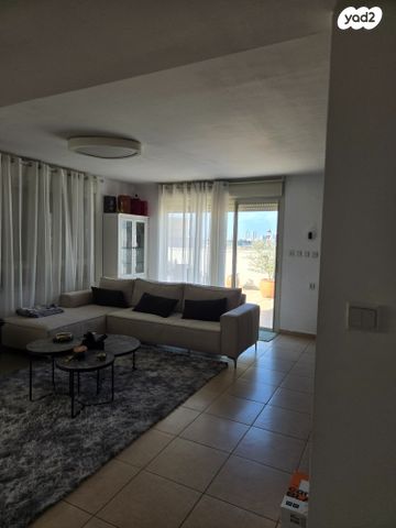 גג/ פנטהאוז, ליבר זאב 10, קרית השרון, נתניה