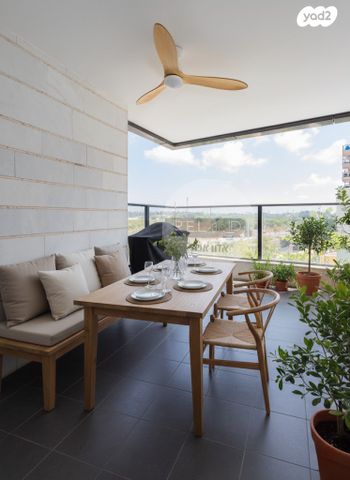 דירה, גליל ים (מתחם הכוכבים), הרצליה